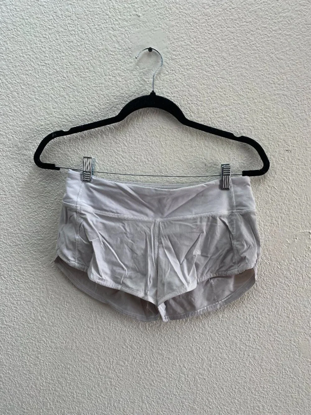 Lululemon Speed Up LR Short 2.5” Lined Women’s Size 4 Gray LW7ATFR Gym Fitness